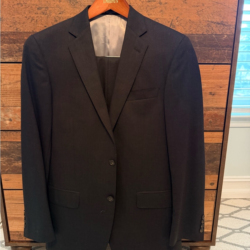 Hart Schaffner Marx Classic Charcol Suit